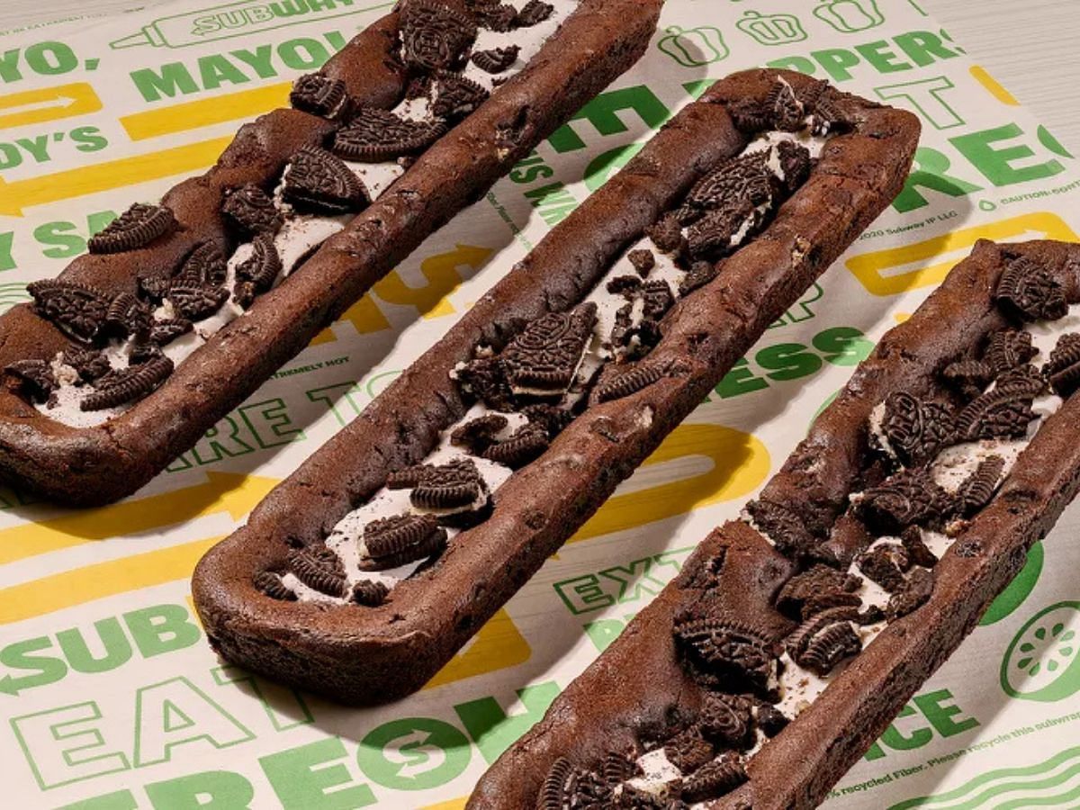 Subway Oreo Footlong Cookie