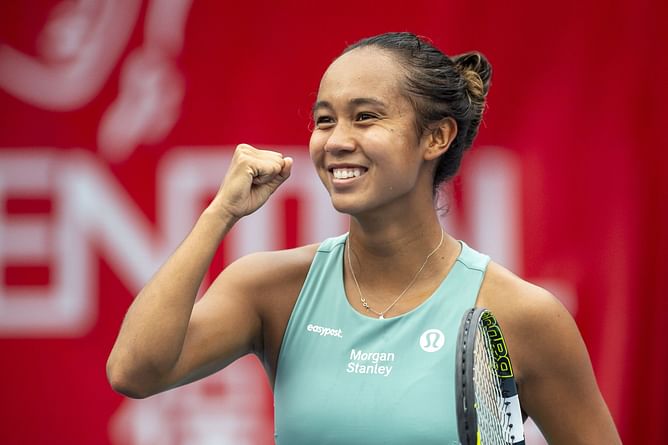 Leylah Fernandez upstages Australian Open 2025 competition with 'cute' pink Lululemon outfit