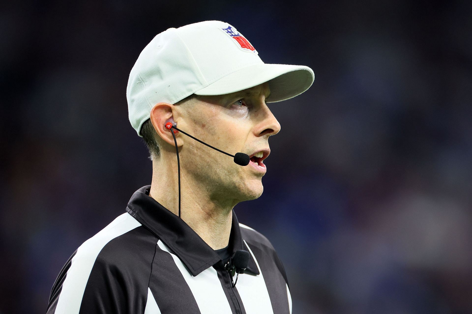 Scott Novak will be the head referee for the Ravens vs, Browns regular season finale - Source: Getty