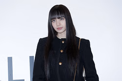 "You are the reason why I'm into kpop now"- Fans react as BLACKPINK's Lisa' drops BORN AGAIN sneak peek featuring Doja Cat and RAYE