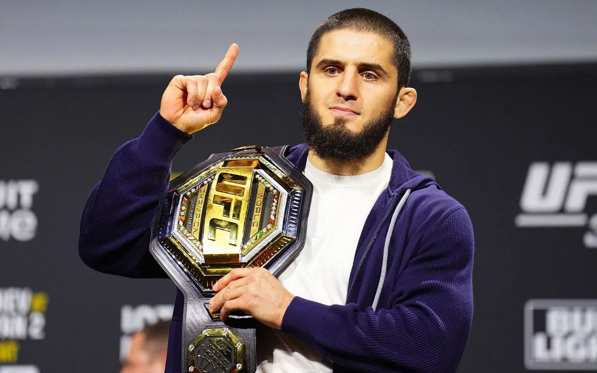 Javier Mendez says Islam Makhachev has made the least progress within Khabib Nurmagomedov