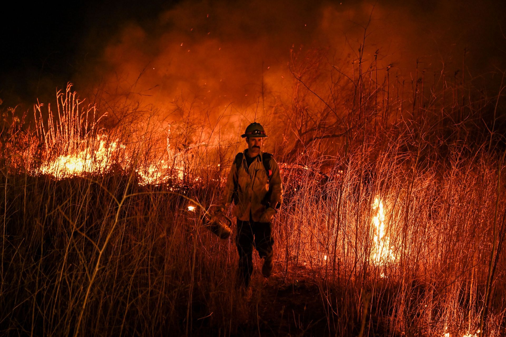 Los Angeles Fire: Brush fire in Ventura, California - Source: Getty