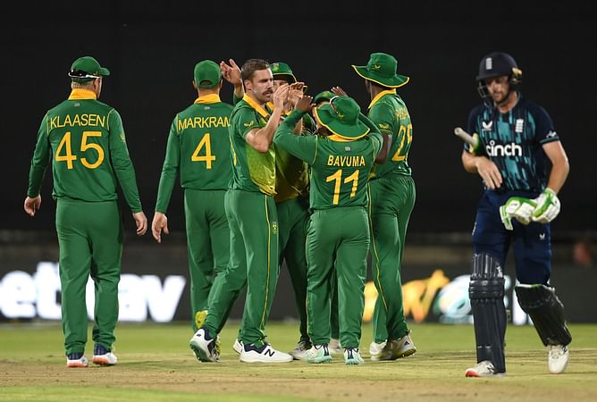Champions Trophy से पहले दक्षिण अफ्रीका को लगा बड़ा झटका, दिग्गज खिलाड़ी पूरे टूर्नामेंट से हुआ बाहर