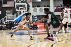 WATCH: Marquette signee Nigel James shows off elite shot-blocking at the Hoophall Classic