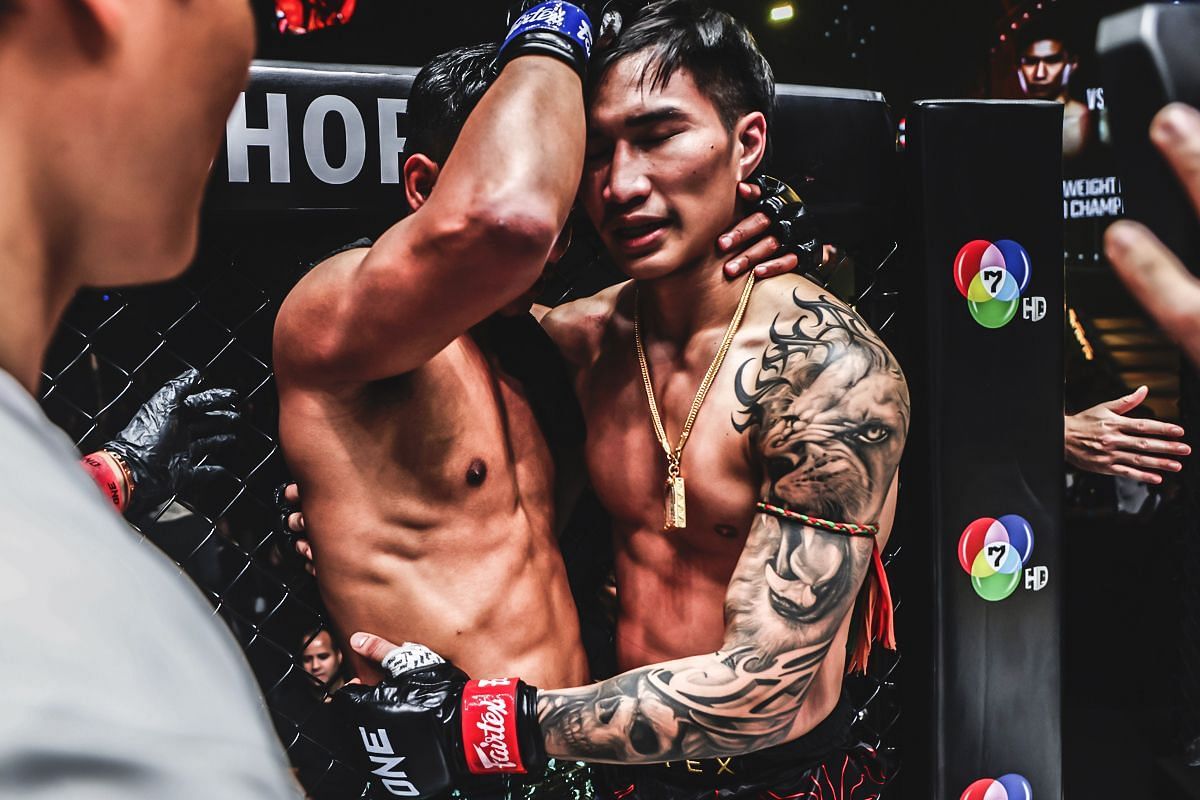 Tawanchai (R) hugs Superbon | Image by ONE Championship