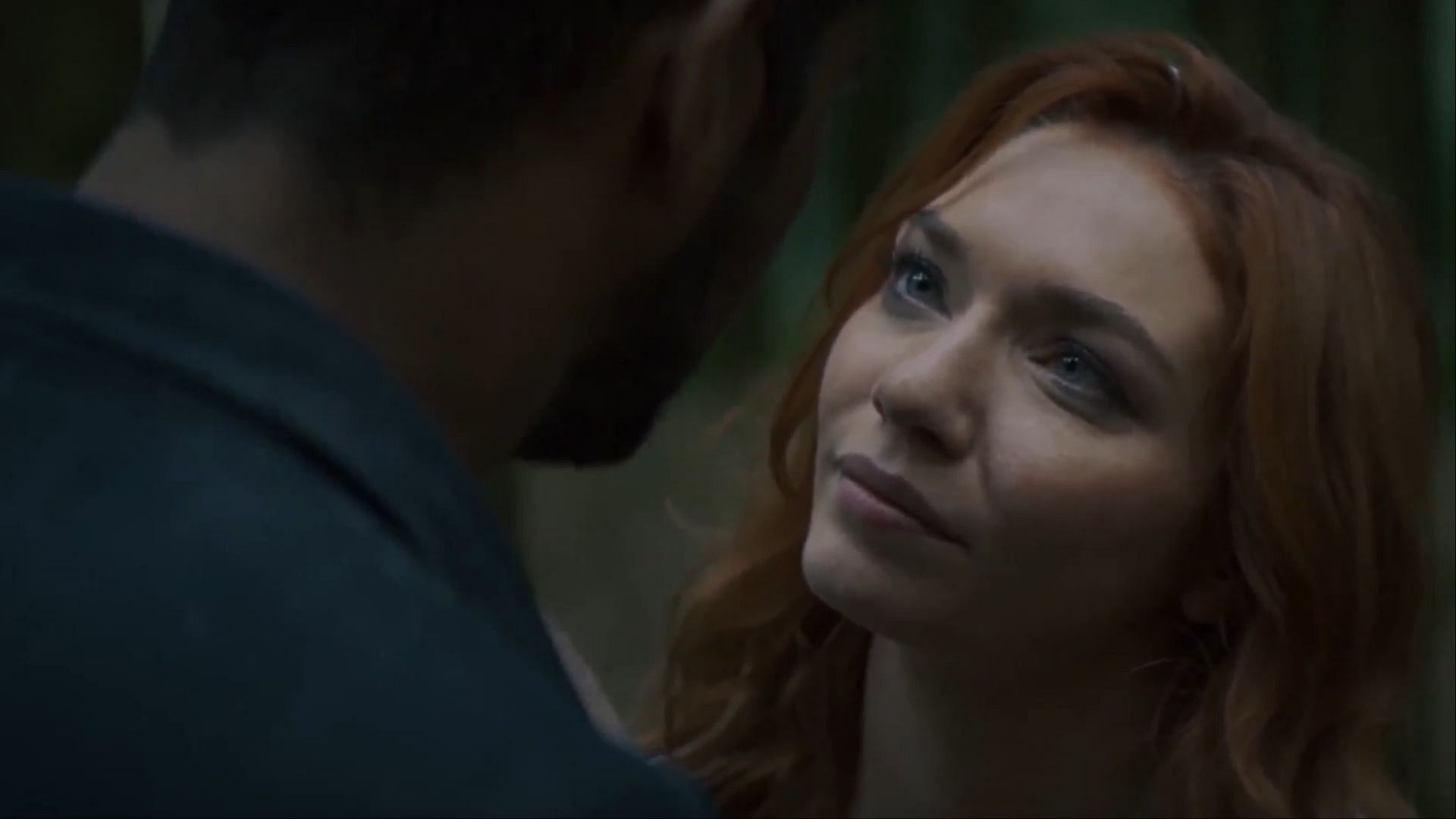 Eleanor Tomlinson as Evie in The Couple Next Door season 1 (via Channel 4)