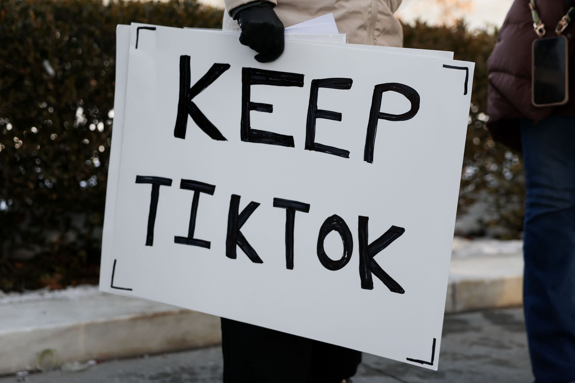 Supreme Court Hears Arguments In ByteDance And TikTok Case (Image via Getty)