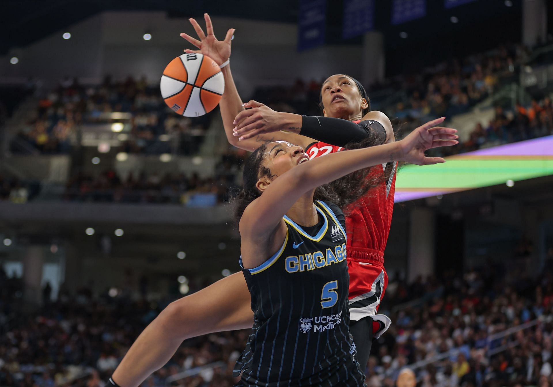 WNBA: AUG 25 Las Vegas Aces at Chicago Sky - Source: Getty