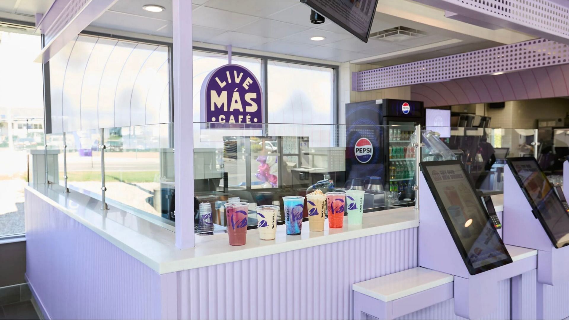 Taco Bell Steps Into The Beverage Industry: All you need to know about the Live M&aacute;s Cafe 