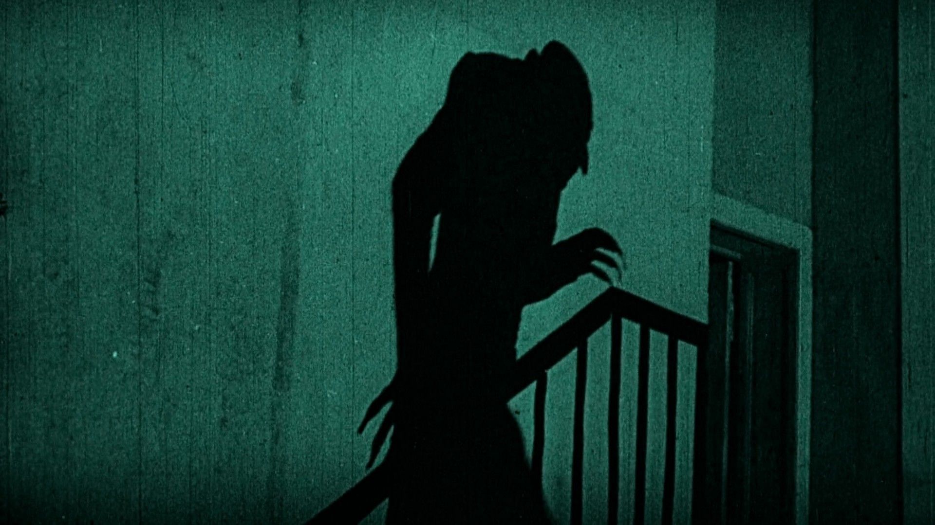 Nosferatu stalking his victim (Image via @mubi on X)