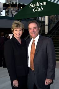 Who is Al Michaels’ Wife, Linda Anne Stamaton? How long have they been