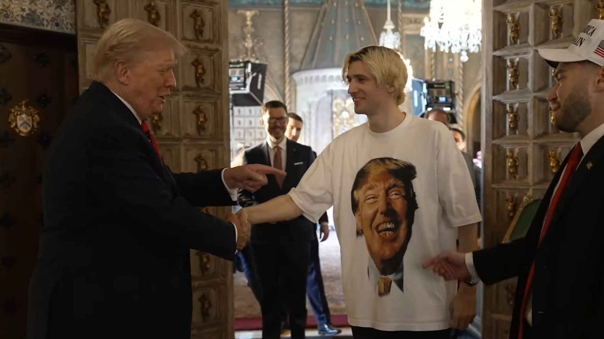 xQc met with US President Elect Donald Trump during Adin Ross&#039; Kick broadcast on August 5, 2024 (Image via xQc Clips/YouTube)