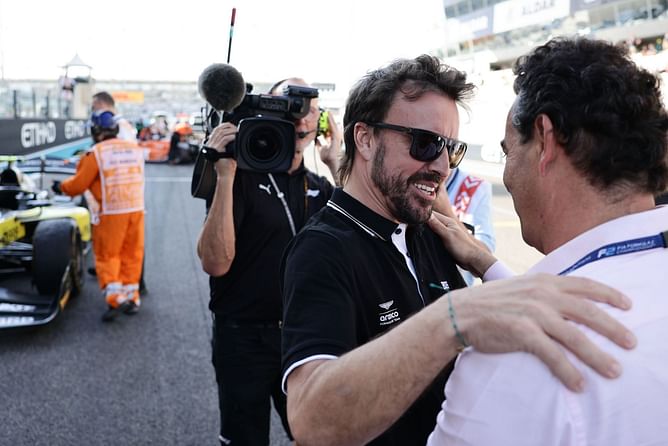 Fernando Alonso signs 2022 IndyCar champion as latest client for his A14 management company