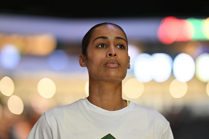 Skylar Diggins-Smith reveals her 'Welcome to the WNBA' moment in Angel Reese's 'Unapologetically' podcast