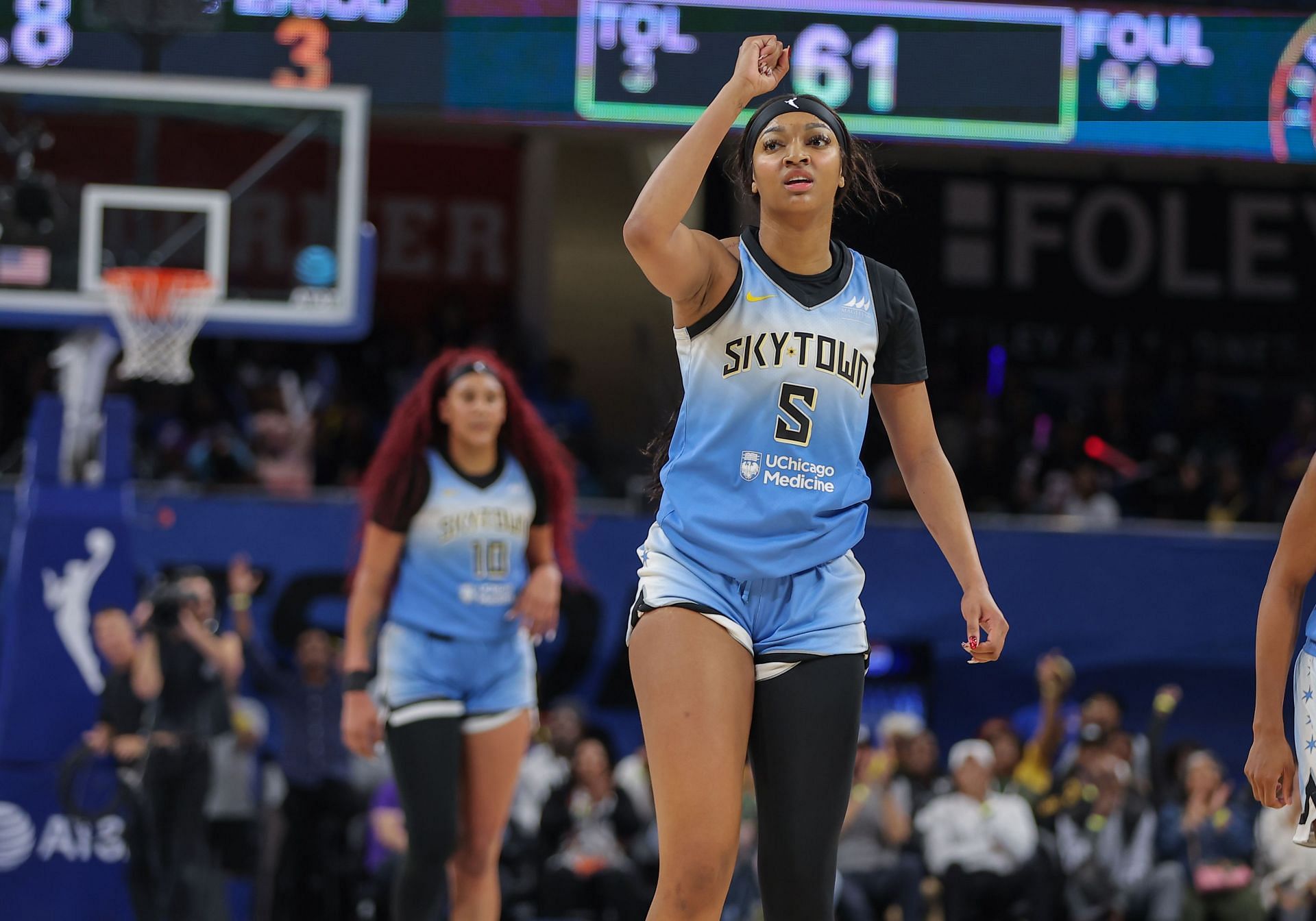 WNBA: SEP 06 Los Angeles Sparks at Chicago Sky - Source: Getty