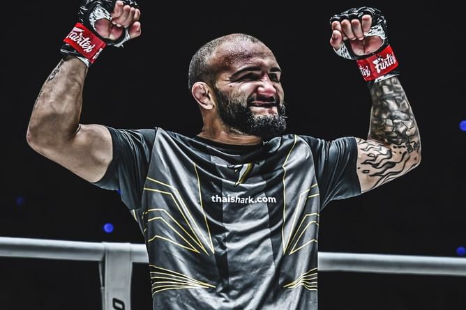 John Lineker finding his spot among the world’s best in Muay Thai: “I am feeling more and more comfortable”