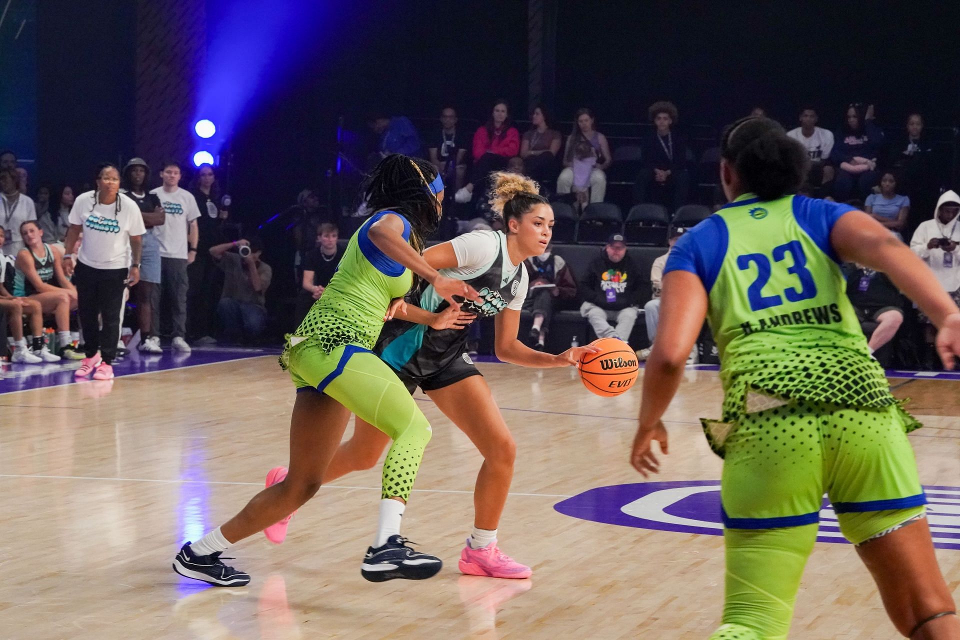 ATLANTA, GEORGIA - SEPTEMBER 15: Lola Lampley, Aaliyah Crump and Kelsi Andrews compete in The Overtime Select Championship Game at Overtime Elite Arena on September 15, 2024, in Atlanta, Georgia.  - Source: Getty