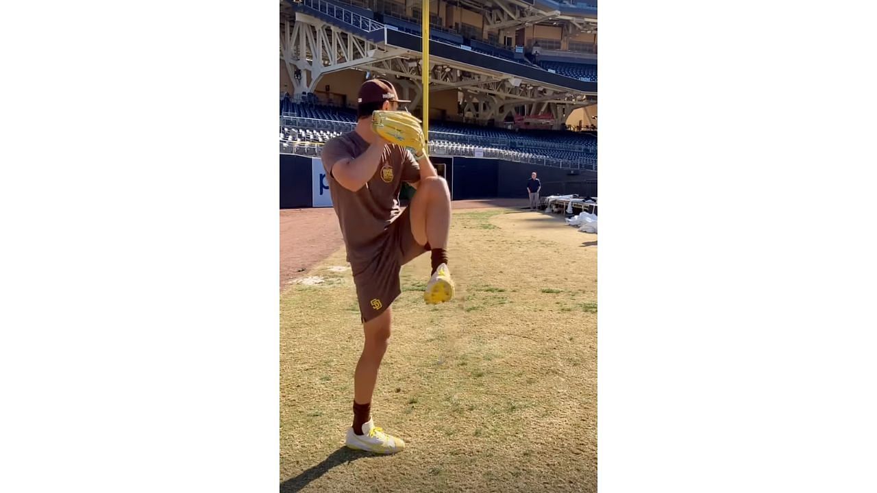 Yu Darvish shared a pitching workout to his Instagram story (Instagram/darvishsefat11)