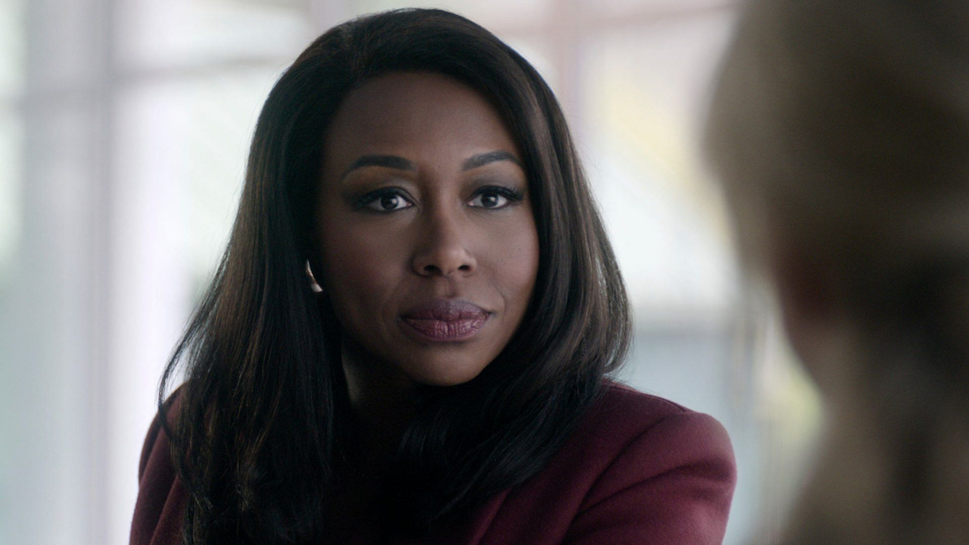 Amanda Warren plays Catherine Weaver in The Night Agent season 2 (Image via Tudum by Netflix)