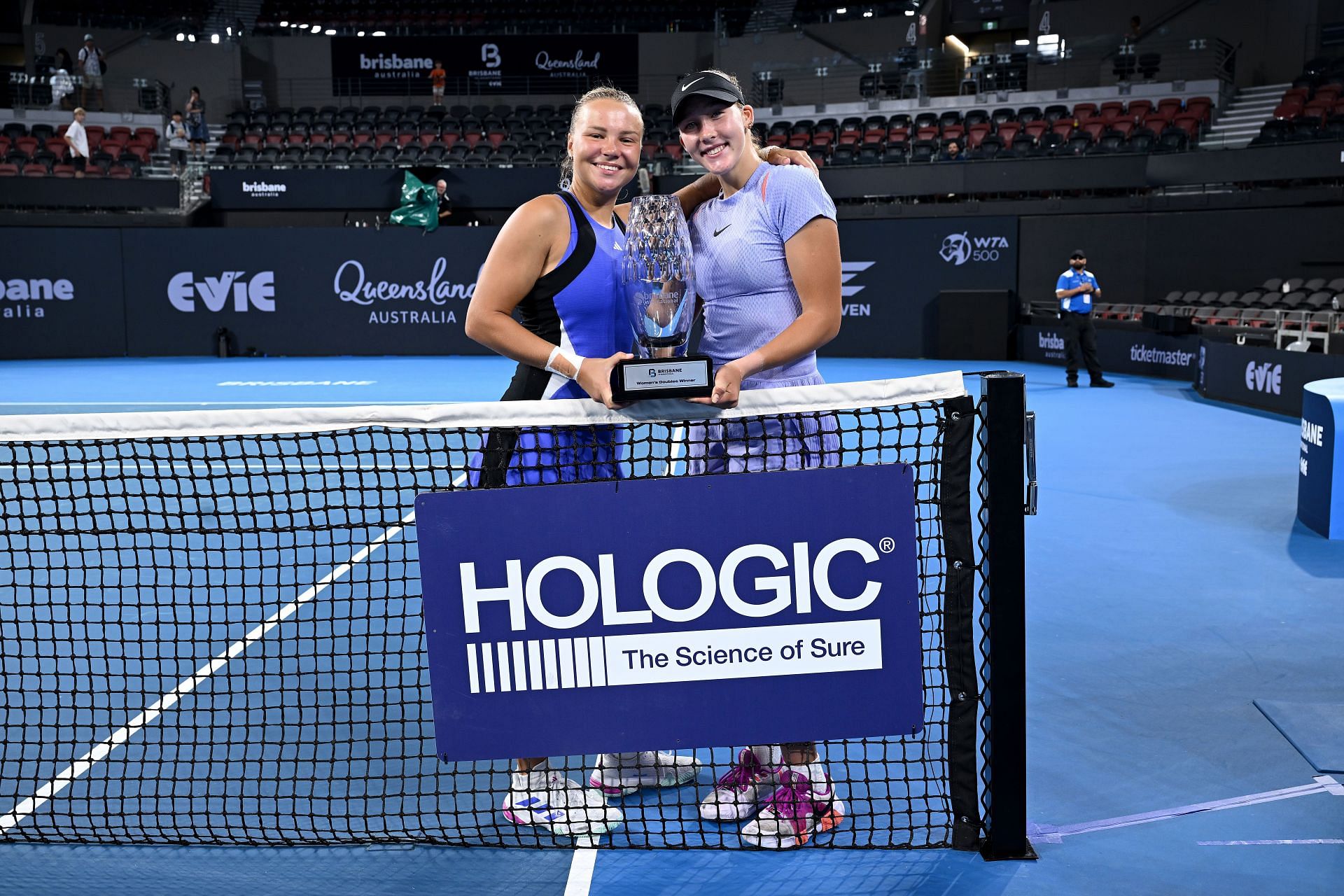 Mirra Andreeva and Diana Shnaider with the women&#039;s doubles trophy in Brisbane (Image Source: Getty)