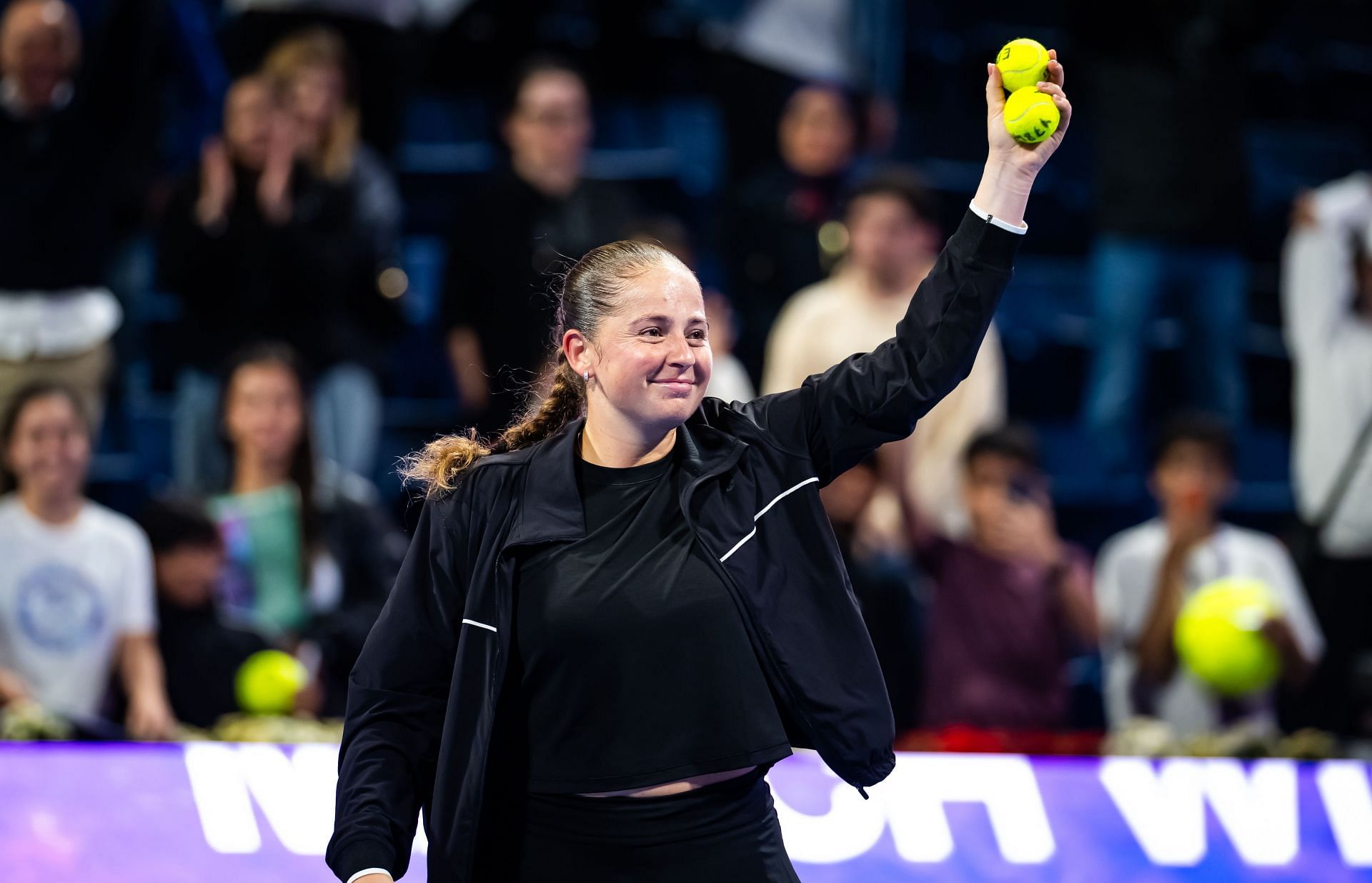 Ostapenko celebrates defeating Ons Jabeur in the quarterfinal of the Qatar TotalEnergies Open - Source: Getty