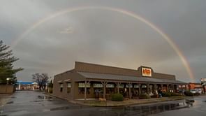 Cracker Barrel adds Shrimp n' Grits to their menu for a limited time: Details explored
