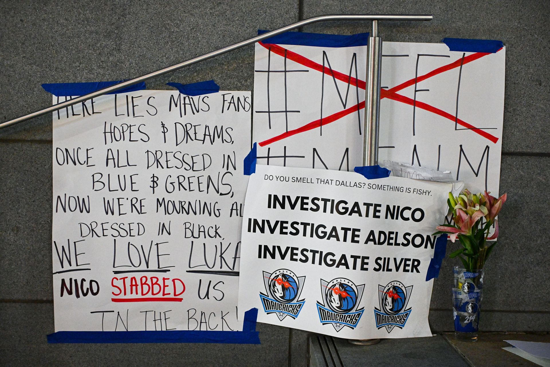 Protests in Dallas outside the American Airlines Center to the Luka Doncic trade. (Credits: Getty)