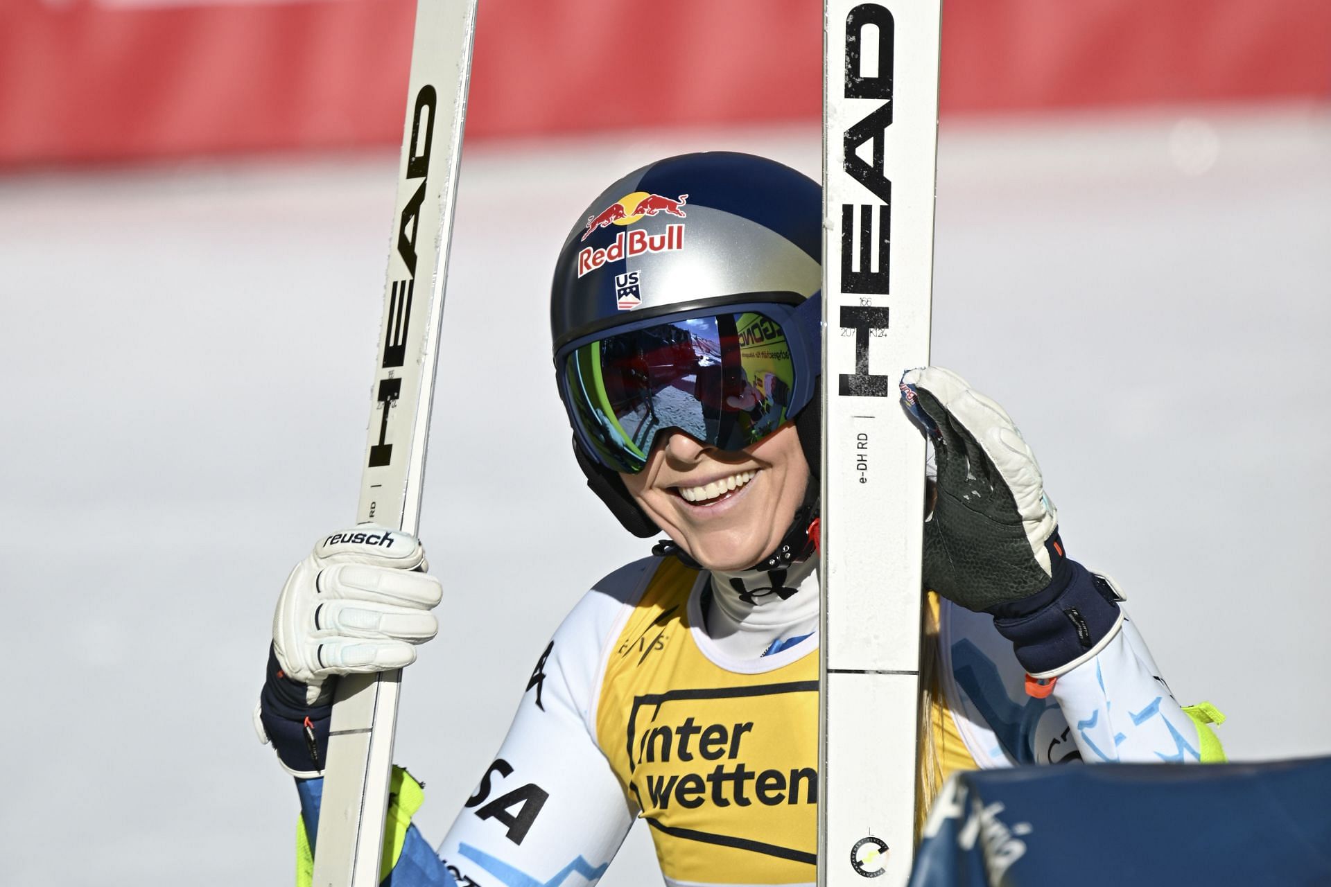 Vonn competing in the downhill event for the United States during the 2025 FIS Ski World Championships (Image via: Getty Images)