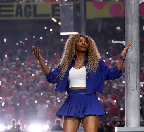 Serena Williams performs at the NFL Super Bowl. Source: Getty