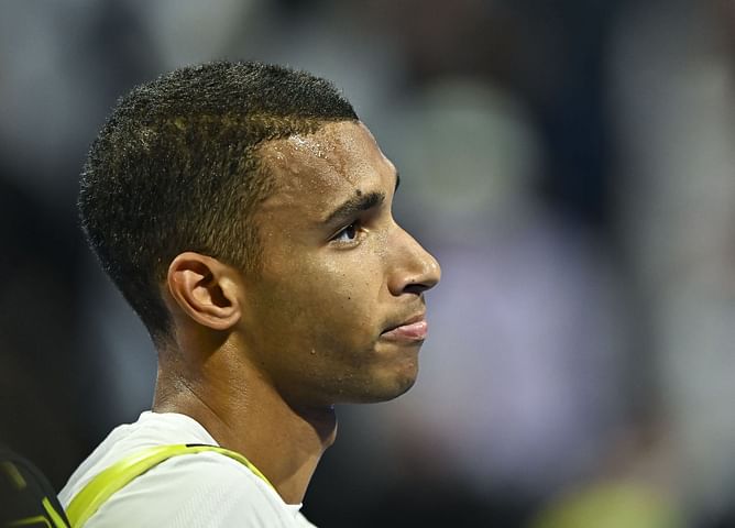 Felix Auger-Aliassime’s fiancée Nina Ghaibi drops 4-word reaction to his uplifting message after Qatar Open loss to Andrey Rublev