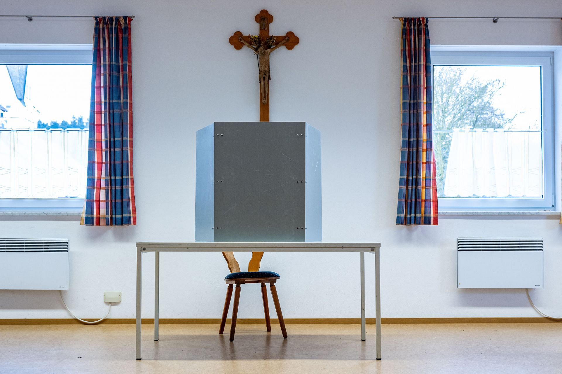 Bundestag election - Empty polling booth - Source: Getty