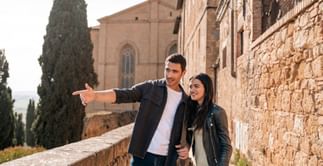 La Dolce Villa soundtrack: A definitive guide to all the songs in the Netflix film