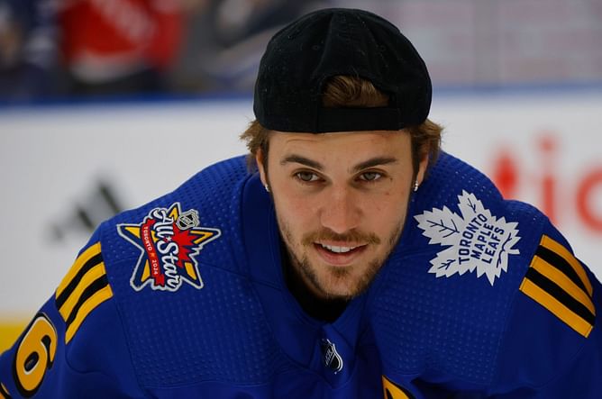 "Bro smoking like a fiend"- Internet reacts as Justin Bieber shares a video of himself smoking a joint after denying drug rumors