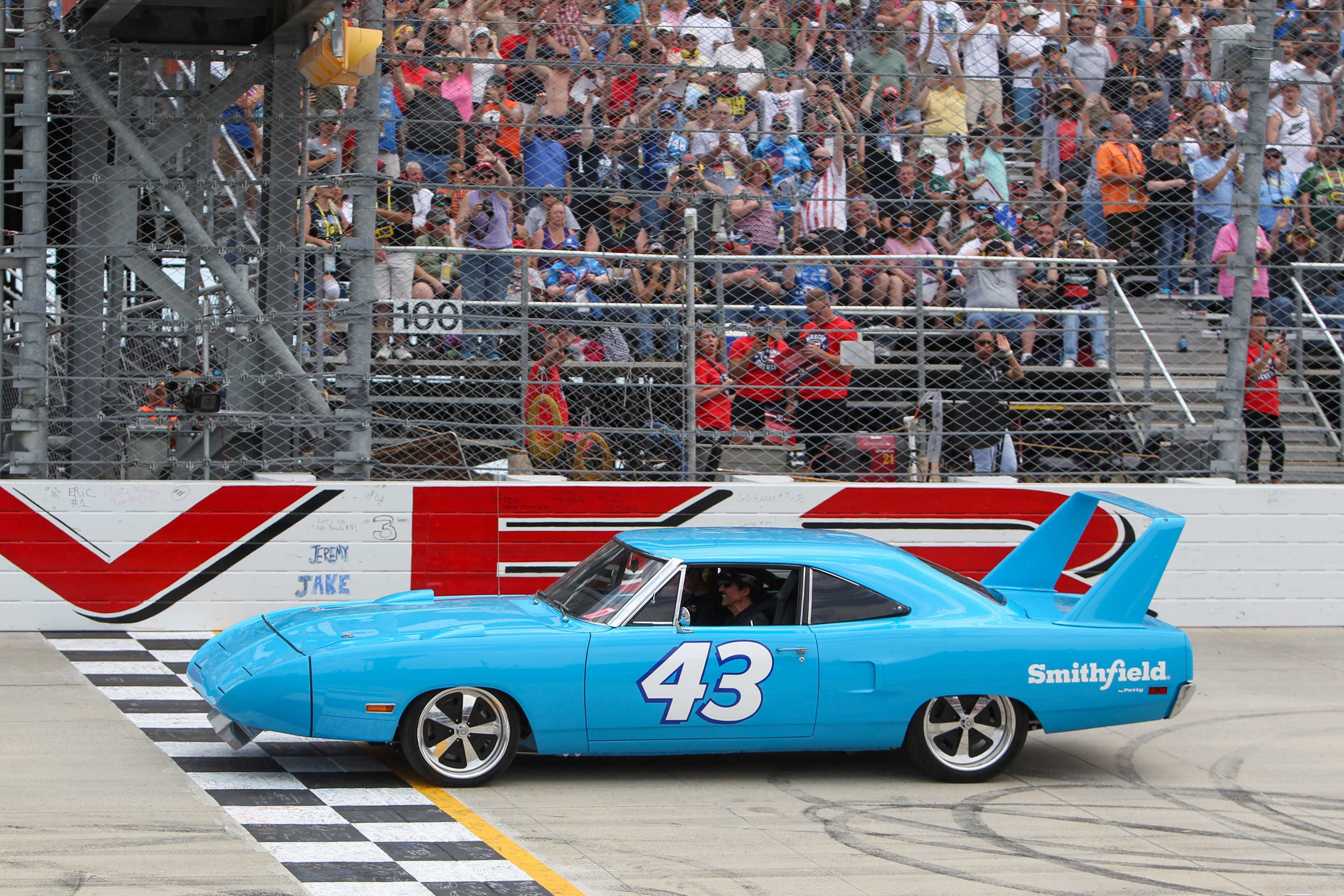 The No. 43 Plymouth Superbird tribute car at Dover International Speedway in 2017 - Source: Imagn