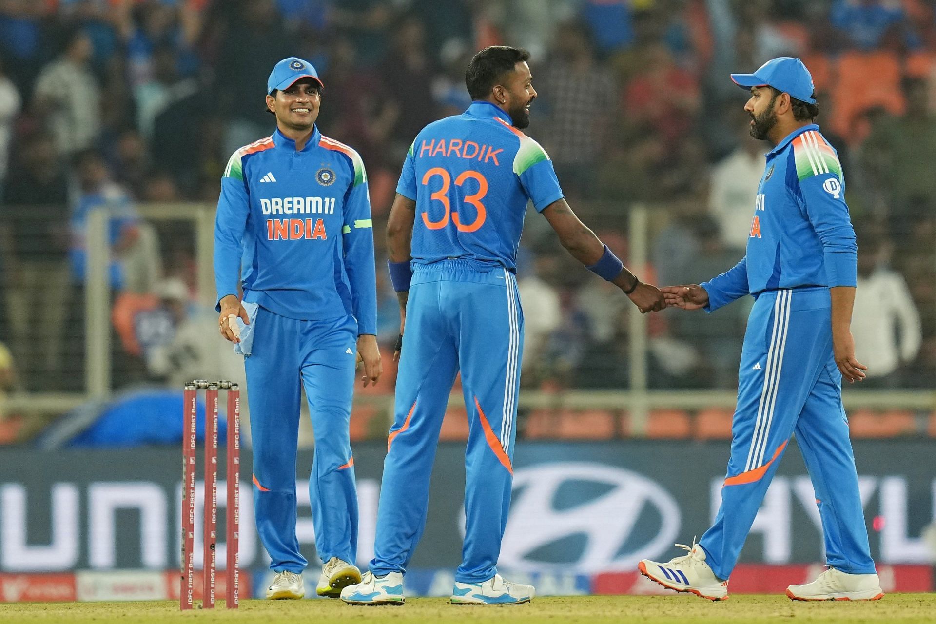 Rohit Sharma with his teammates during 3rd ODI vs England. (Image: BCCI/X)