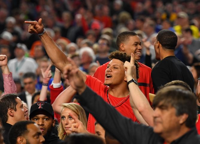 “He knows how competitive I am” - Patrick Mahomes once shared how Chiefs GM Brett Veach was worried about QB’s basketball obsession