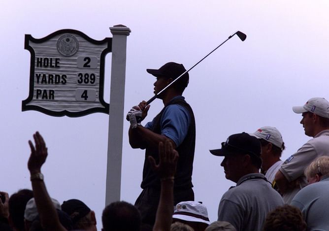 "What were you watching?" - When Tiger Woods backed Phil Mickelson after journalist doubted competition level