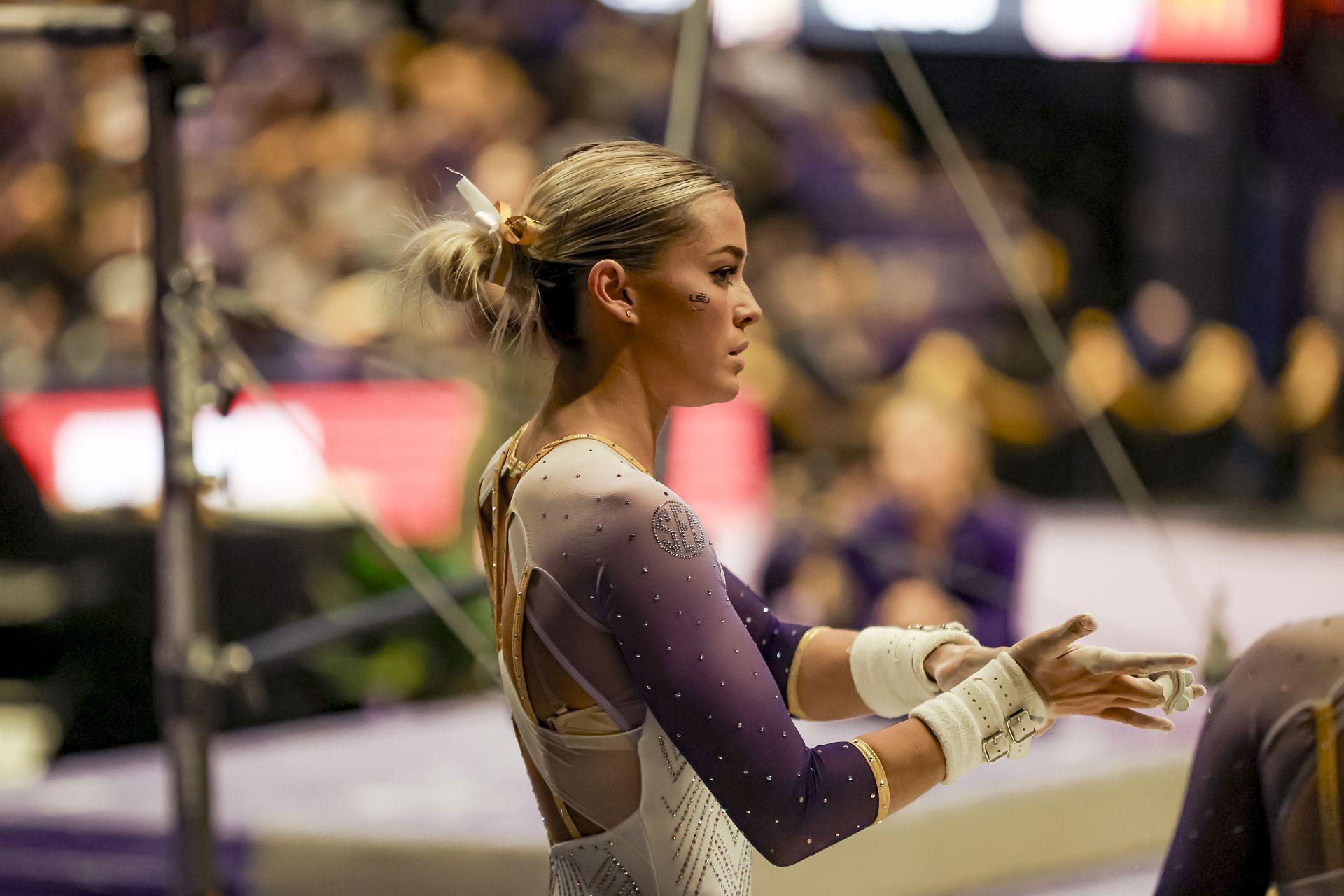 Olivia Dunne competes at the game between Iowa State and LSU - Source: Getty