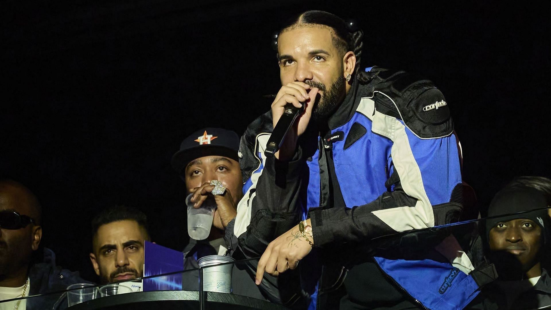 Drake performs at History on November 07, 2024, in Toronto, Ontario. (Image via Getty/Robert Okine)