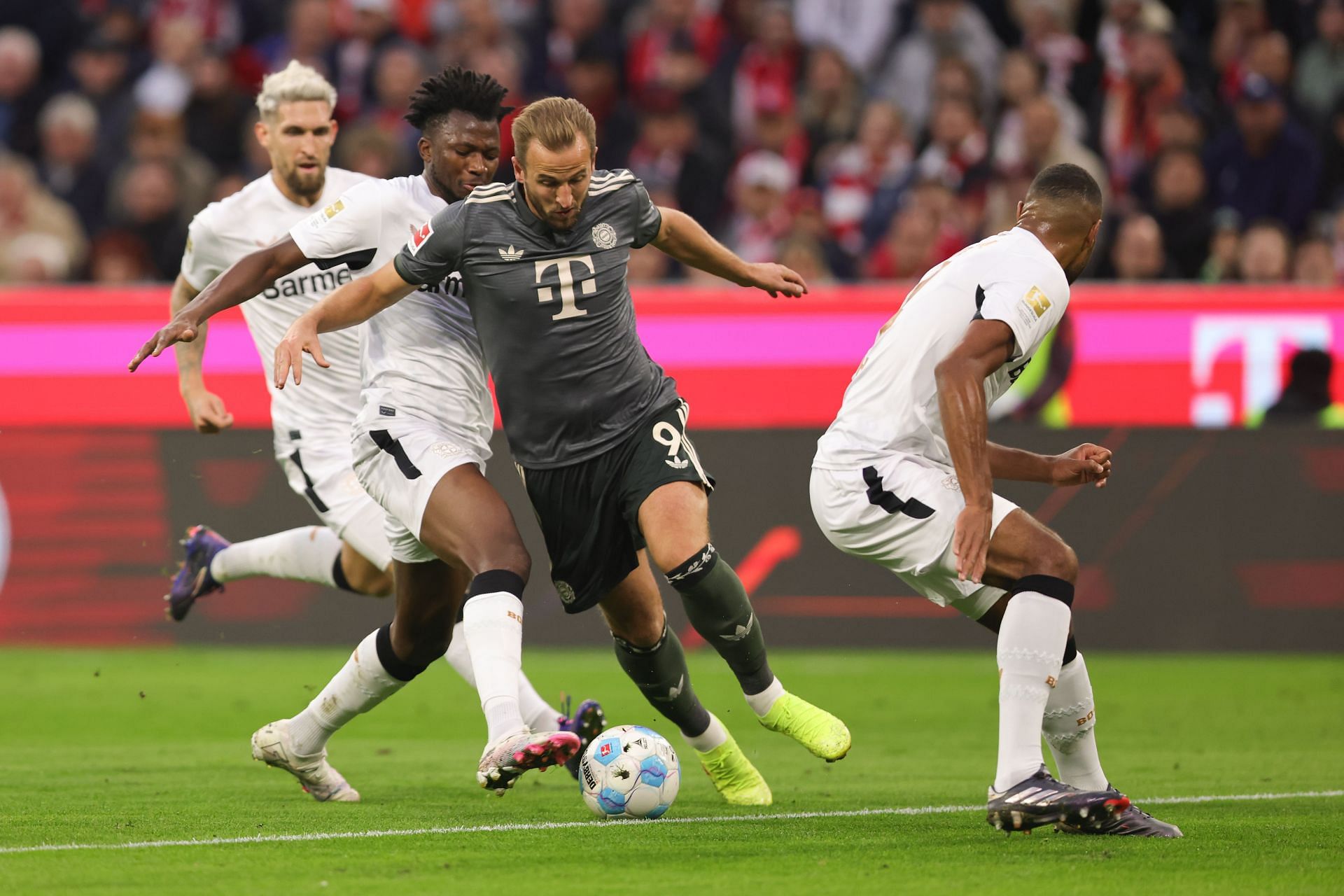 FC Bayern M&uuml;nchen v Bayer 04 Leverkusen - Bundesliga - Source: Getty