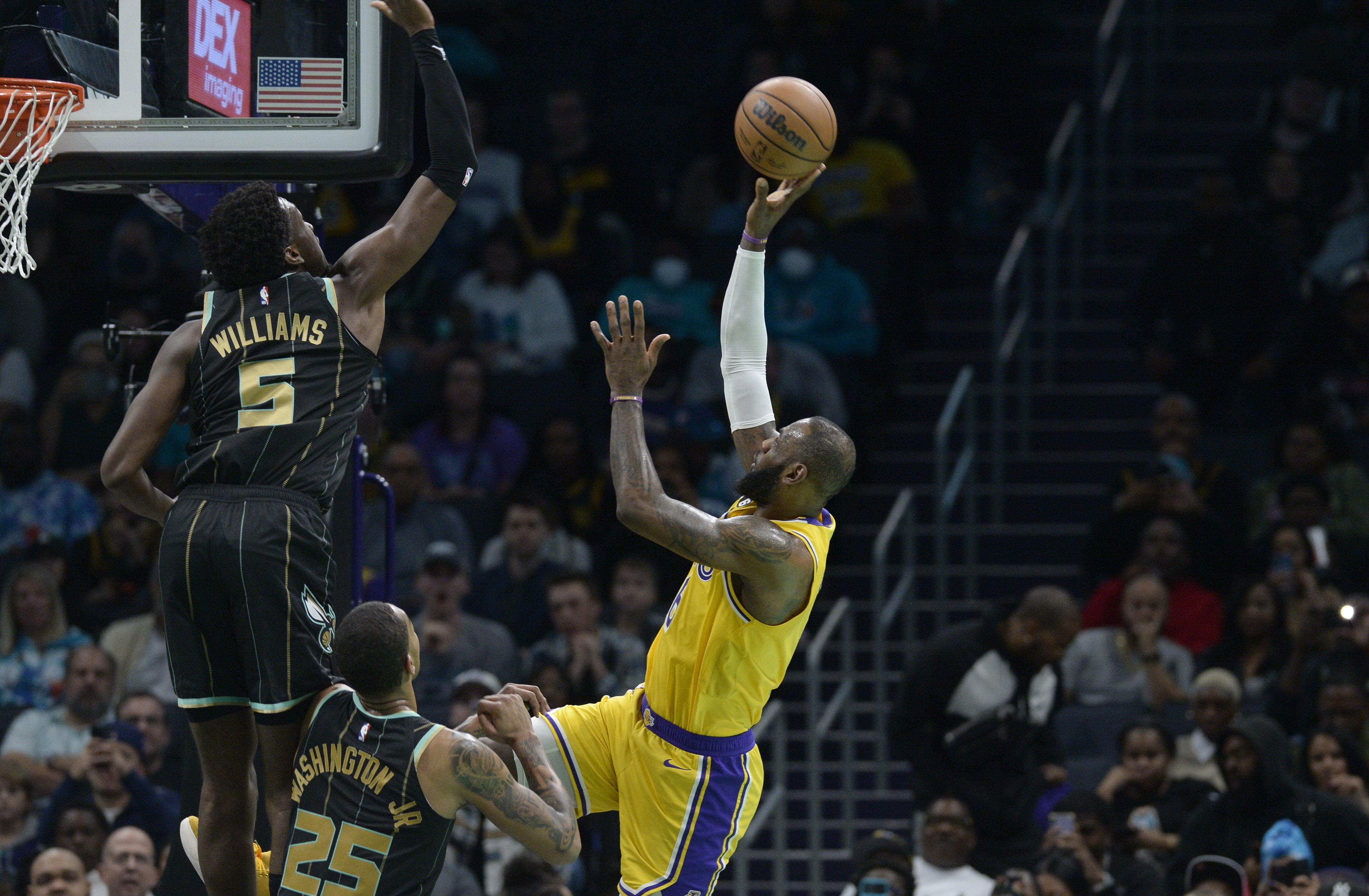 NBA: Los Angeles Lakers at Charlotte Hornets - Source: Imagn