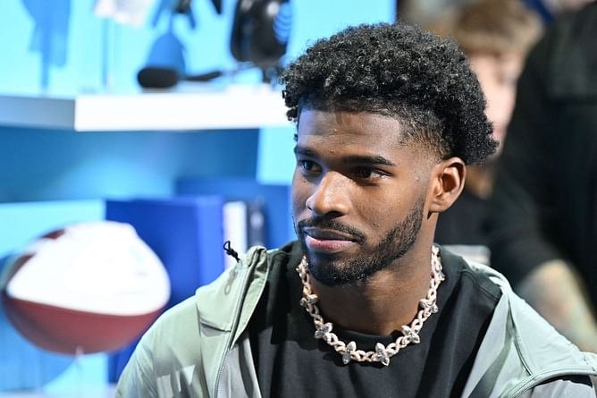 "The 30+ games tape is enough": Fans defend Shedeur Sanders after NFL scout criticizes Colorado QB's major decision