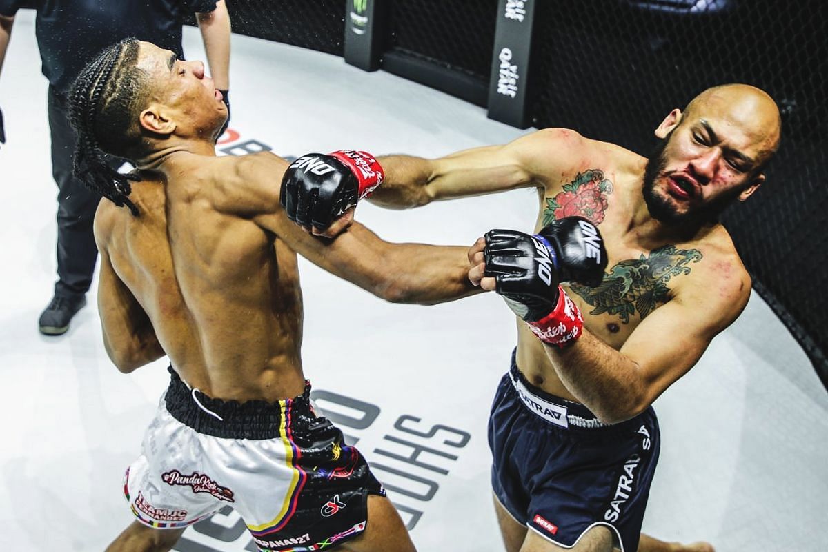 Johan Estupinan and Sean Climaco - Photo by ONE Championship