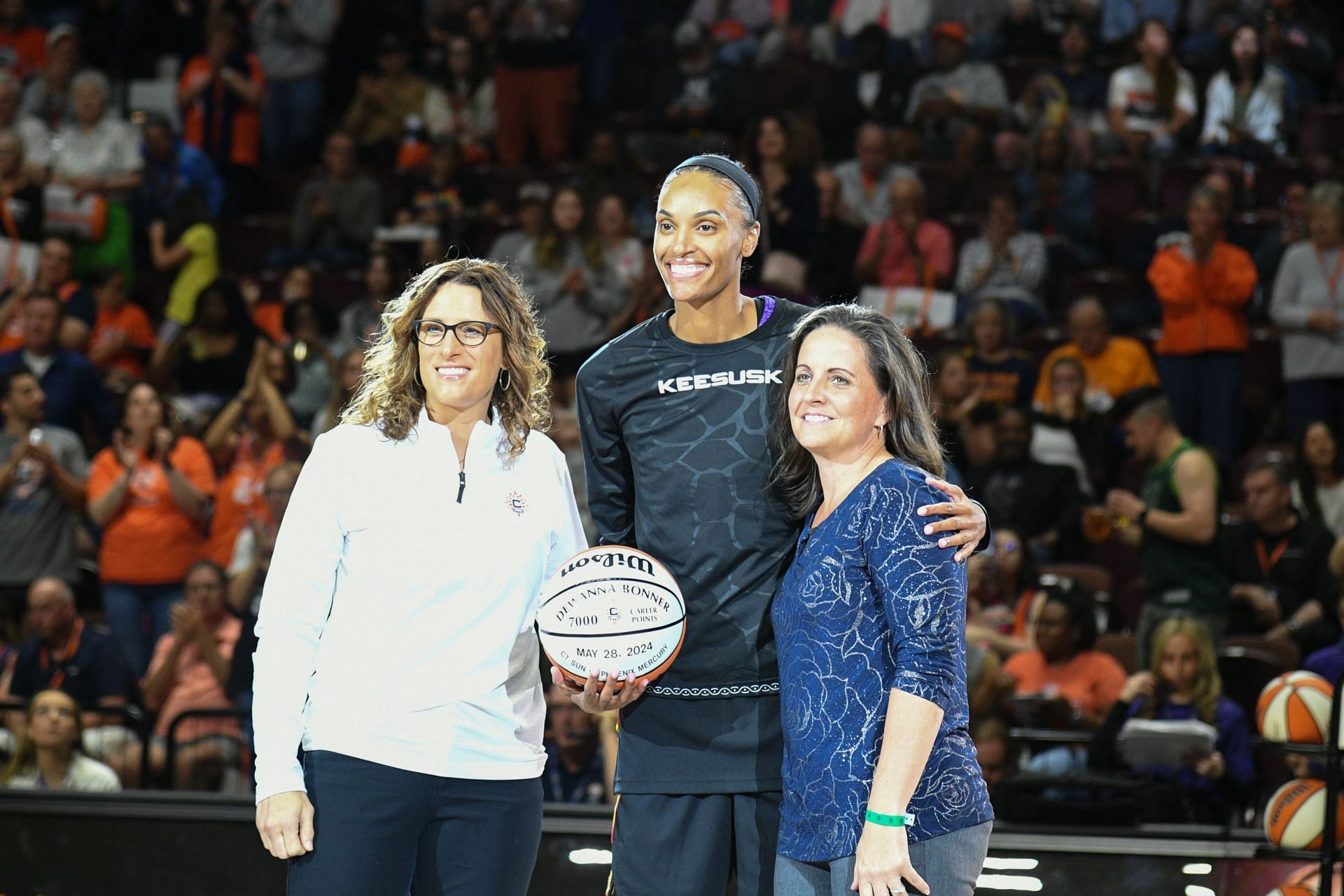 WNBA: MAY 31 Dallas Wings at Connecticut Sun - Source: Getty