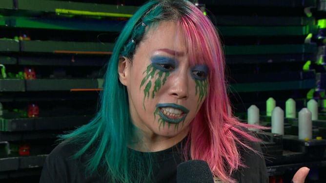 WWE veteran blasts sweaty 300-pound wrestling fans after Asuka's worrying posts (Exclusive)