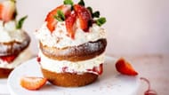 Lemon Strawberry Shortcake is a summer delight (Image via Freepik)