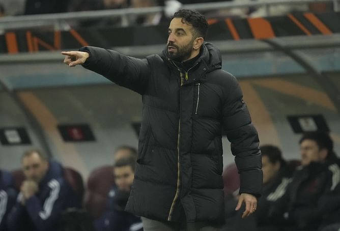 "Understanding our team" - Ruben Amorim explains why Manchester United are playing without a striker against Crystal Palace