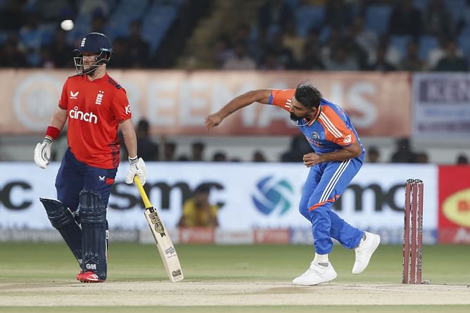 "Very happy he's coming along" - India bowling coach's massive update on Mohammed Shami ahead of IND vs ENG 2025 5th T20I