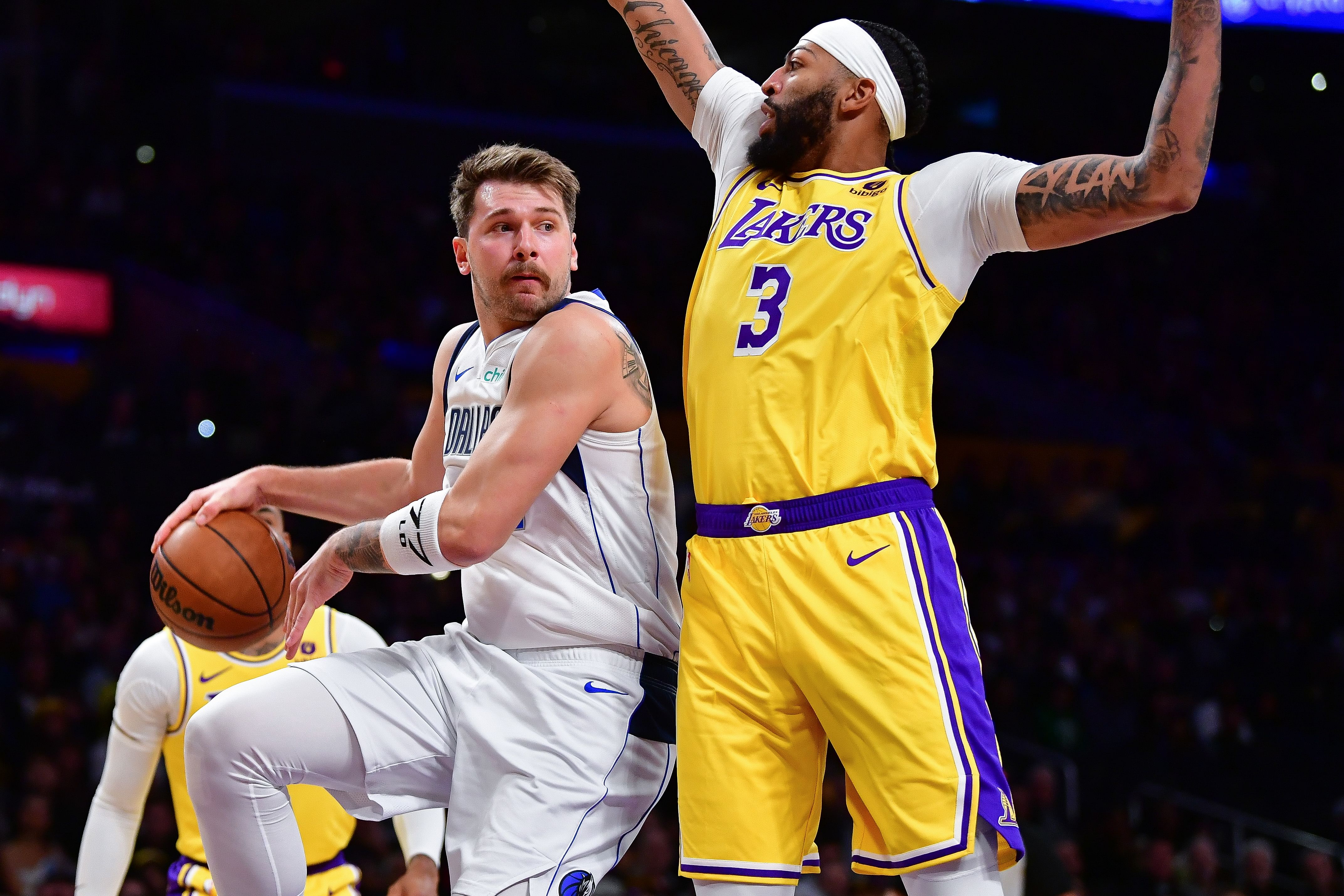 NBA: Dallas Mavericks at Los Angeles Lakers - Source: Imagn