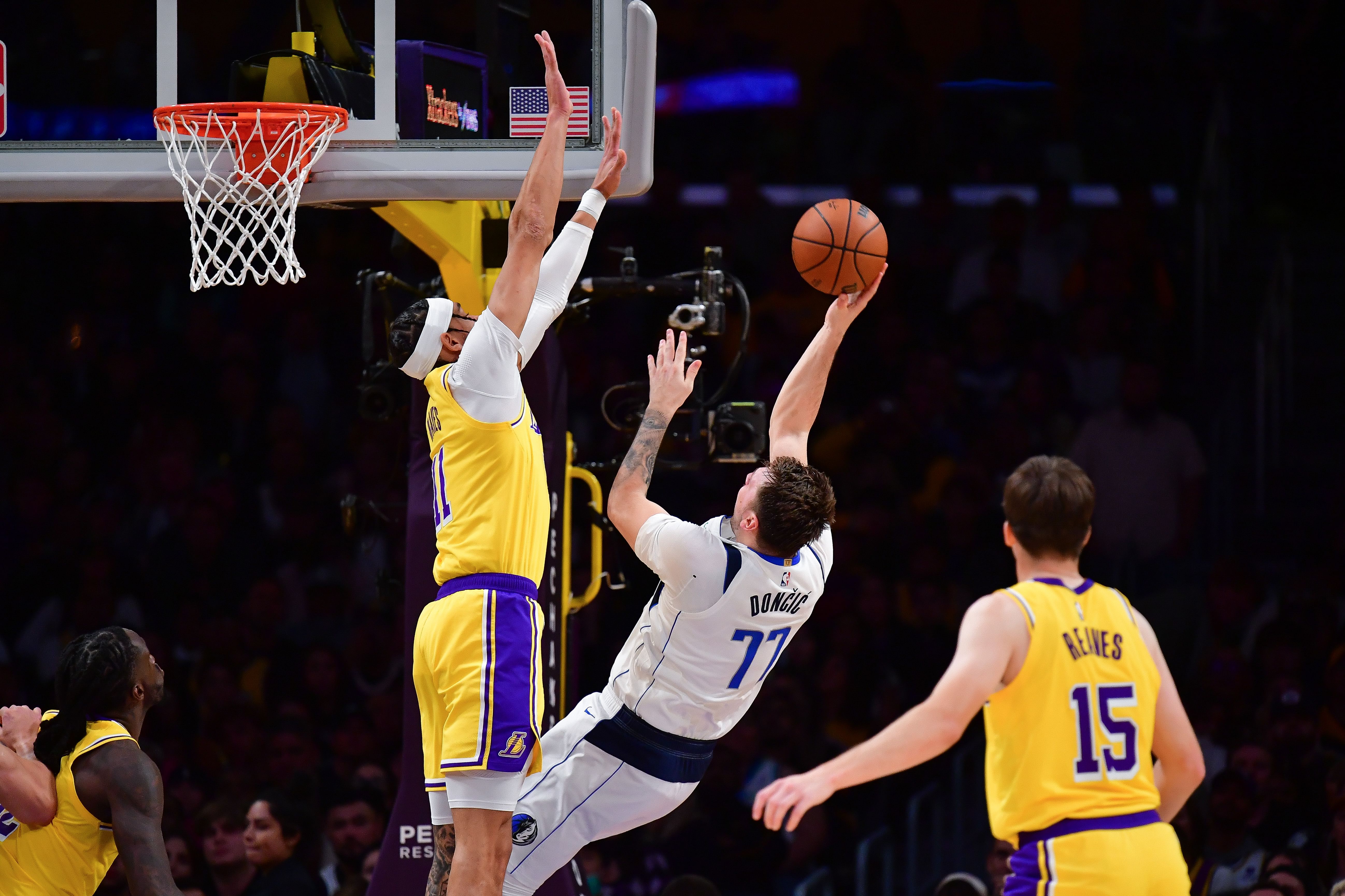 NBA: Dallas Mavericks at Los Angeles Lakers - Source: Imagn